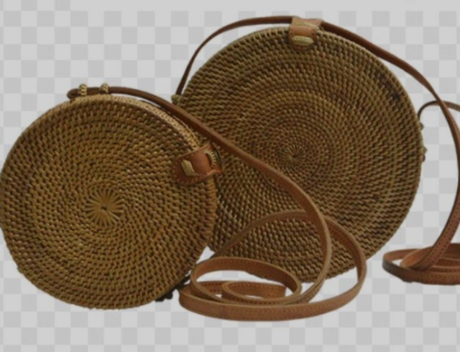Circle Shape Handwoven  Rattan Bag,Rattan Hand Made Bag Circle Shape Stylish Women, Shoulder Bag for Beach And Daily Parties