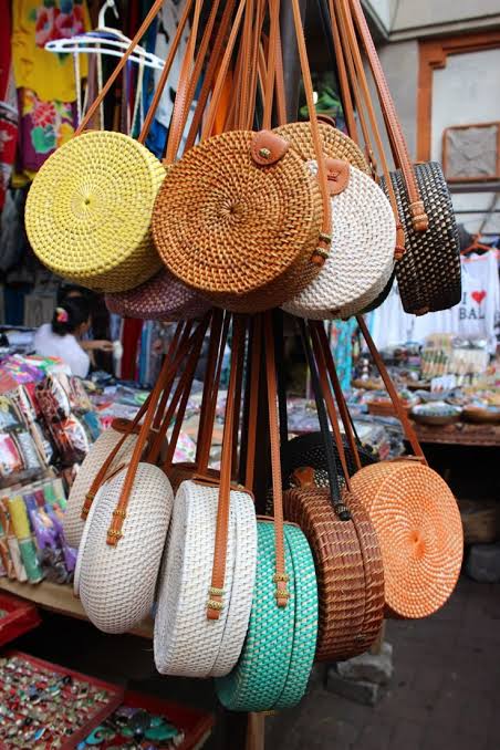 Circle Shape Handwoven  Rattan Bag,Rattan Hand Made Bag Circle Shape Stylish Women, Shoulder Bag for Beach And Daily Parties