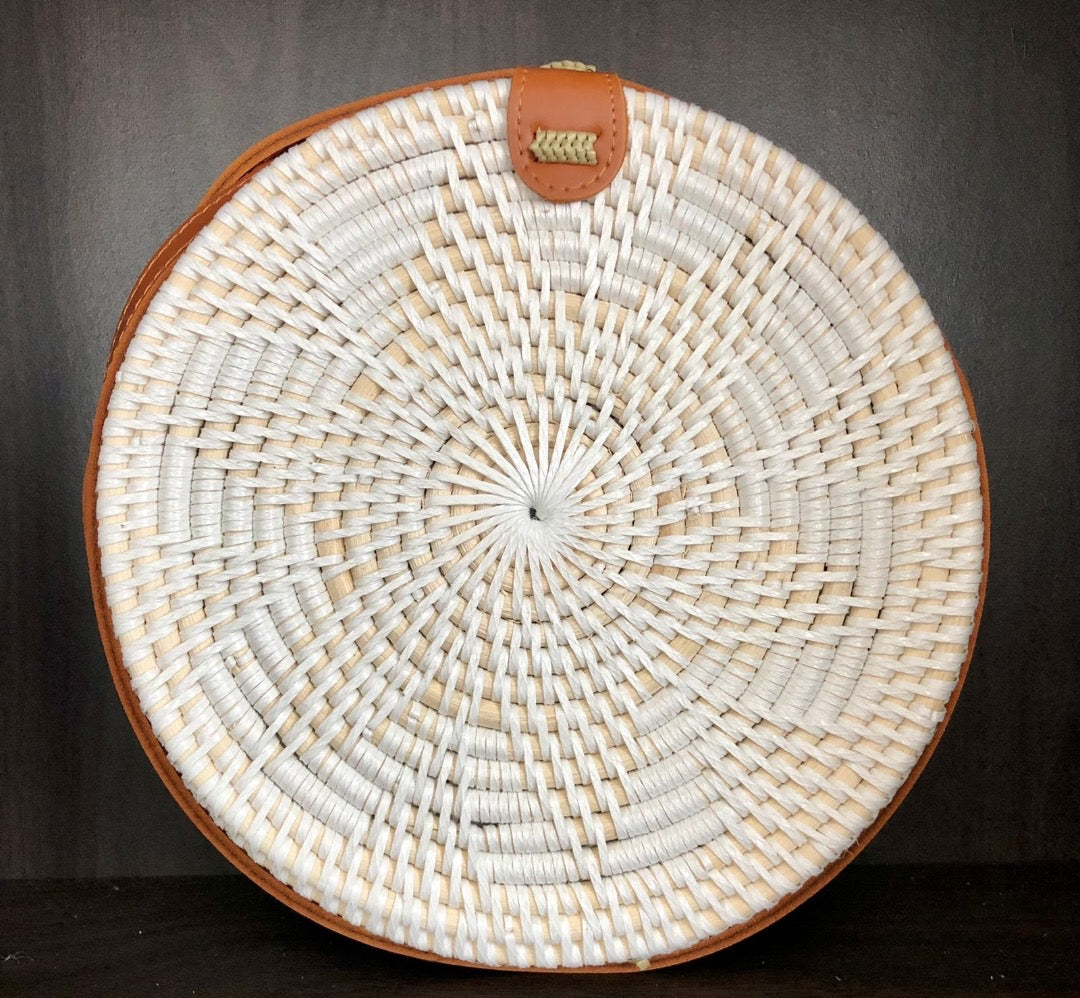 Circle Shape Handwoven  Rattan Bag,Rattan Hand Made Bag Circle Shape Stylish Women, Shoulder Bag for Beach And Daily Parties