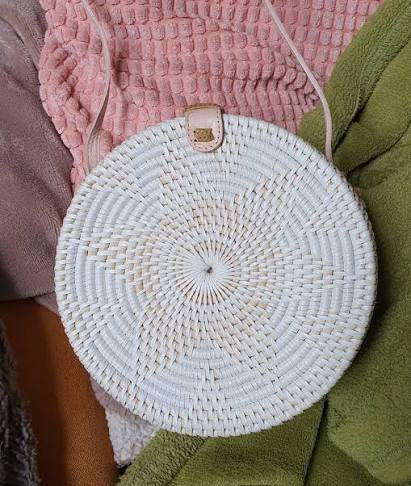 Circle Shape Handwoven  Rattan Bag,Rattan Hand Made Bag Circle Shape Stylish Women, Shoulder Bag for Beach And Daily Parties