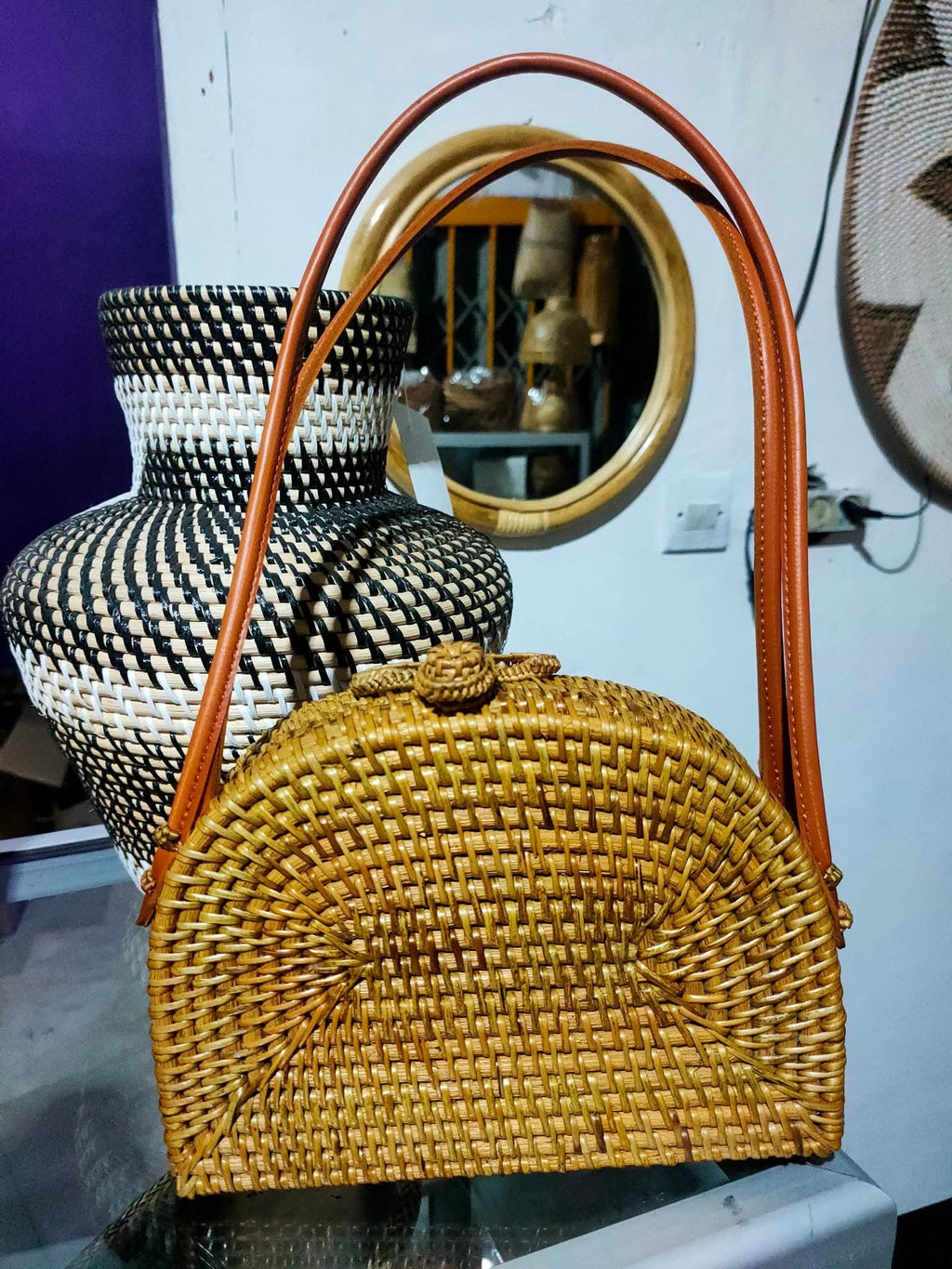 Half Circle Shape Handwoven  Rattan Bag,Rattan Hand Made Bag Circle Shape Stylish Women, Shoulder Bag for Beach And Daily Parties