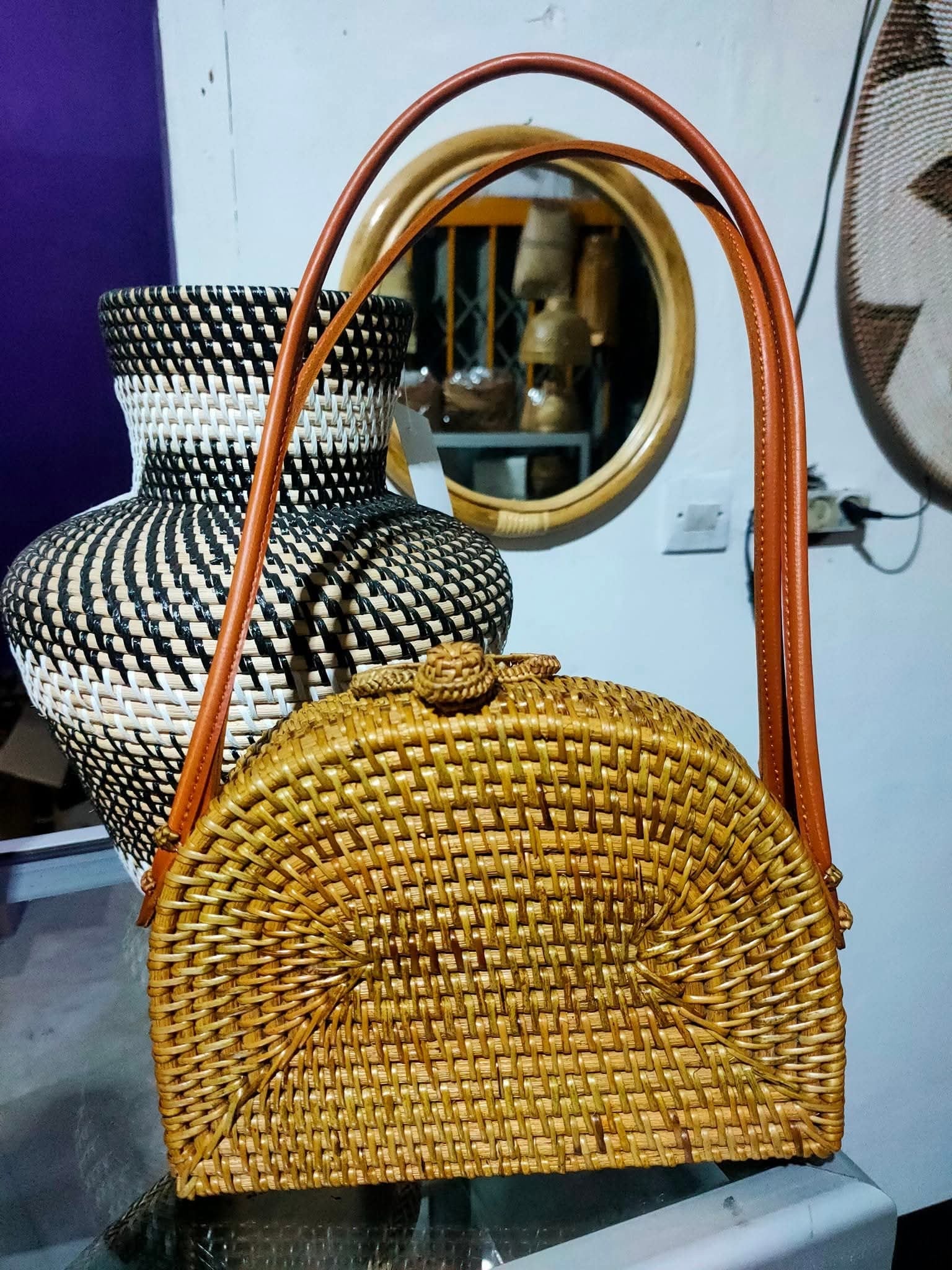 Half Circle Shape Handwoven  Rattan Bag,Rattan Hand Made Bag Circle Shape Stylish Women, Shoulder Bag for Beach And Daily Parties