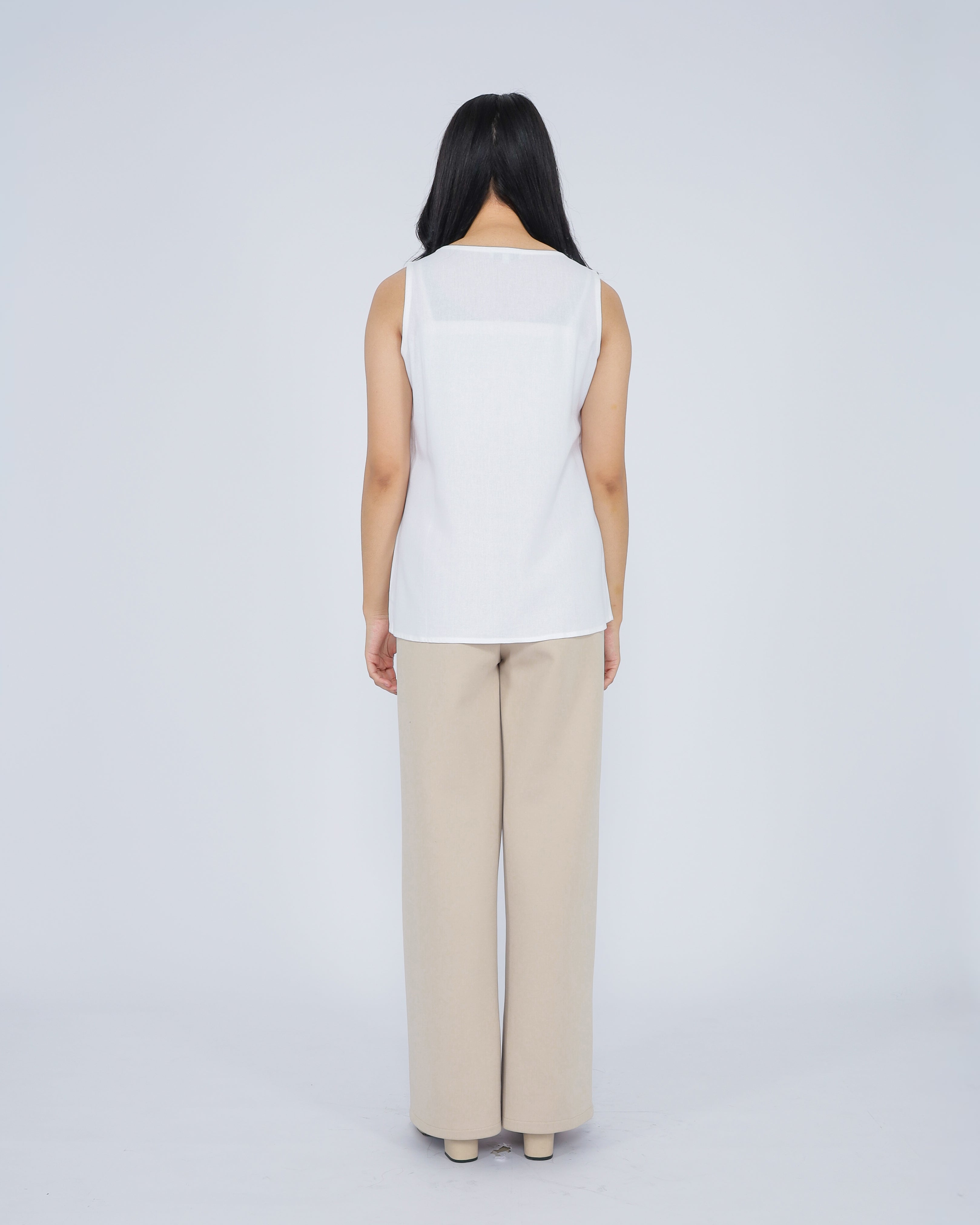 Amori Linen Blend Top