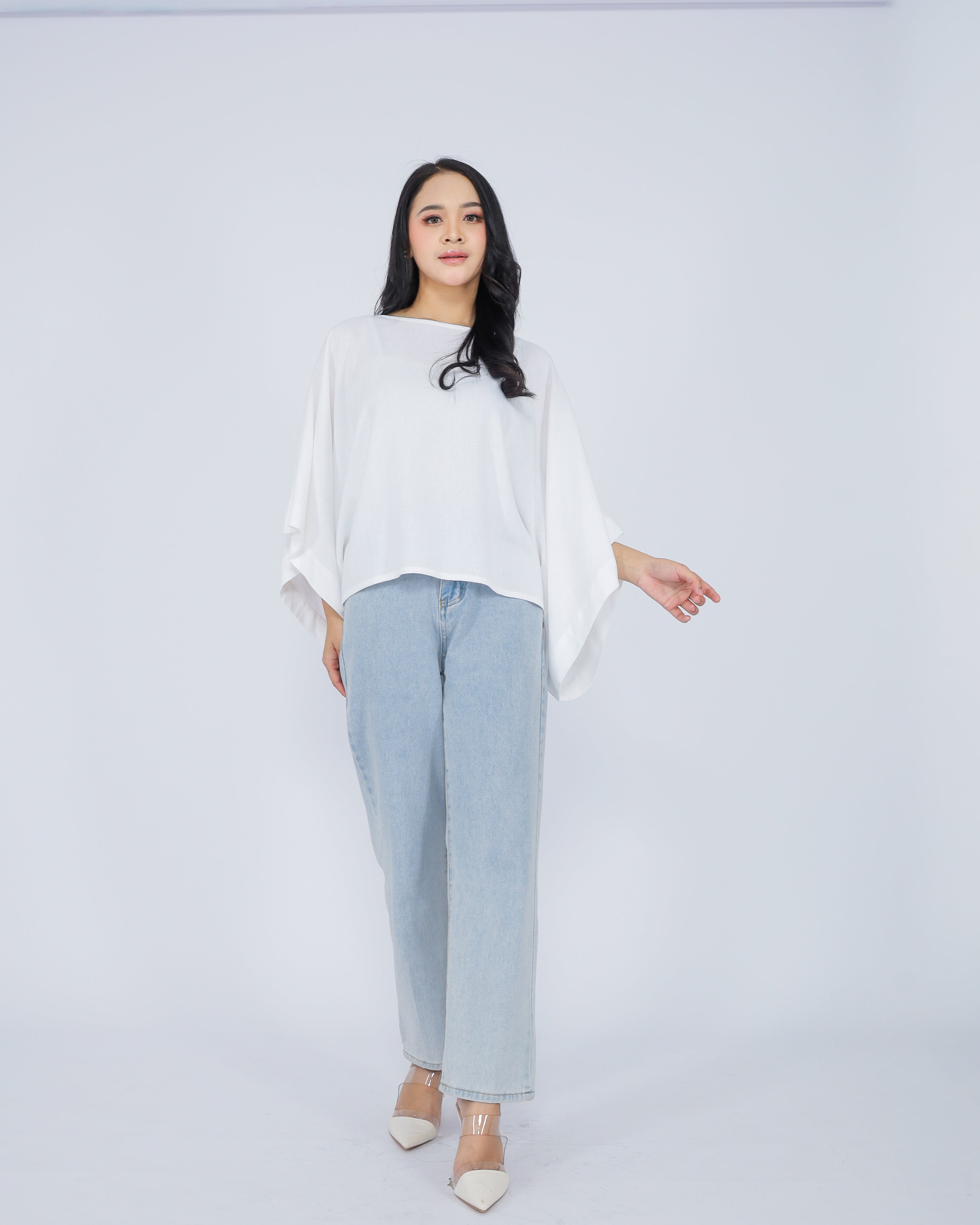 Alexa Linen Blend Top