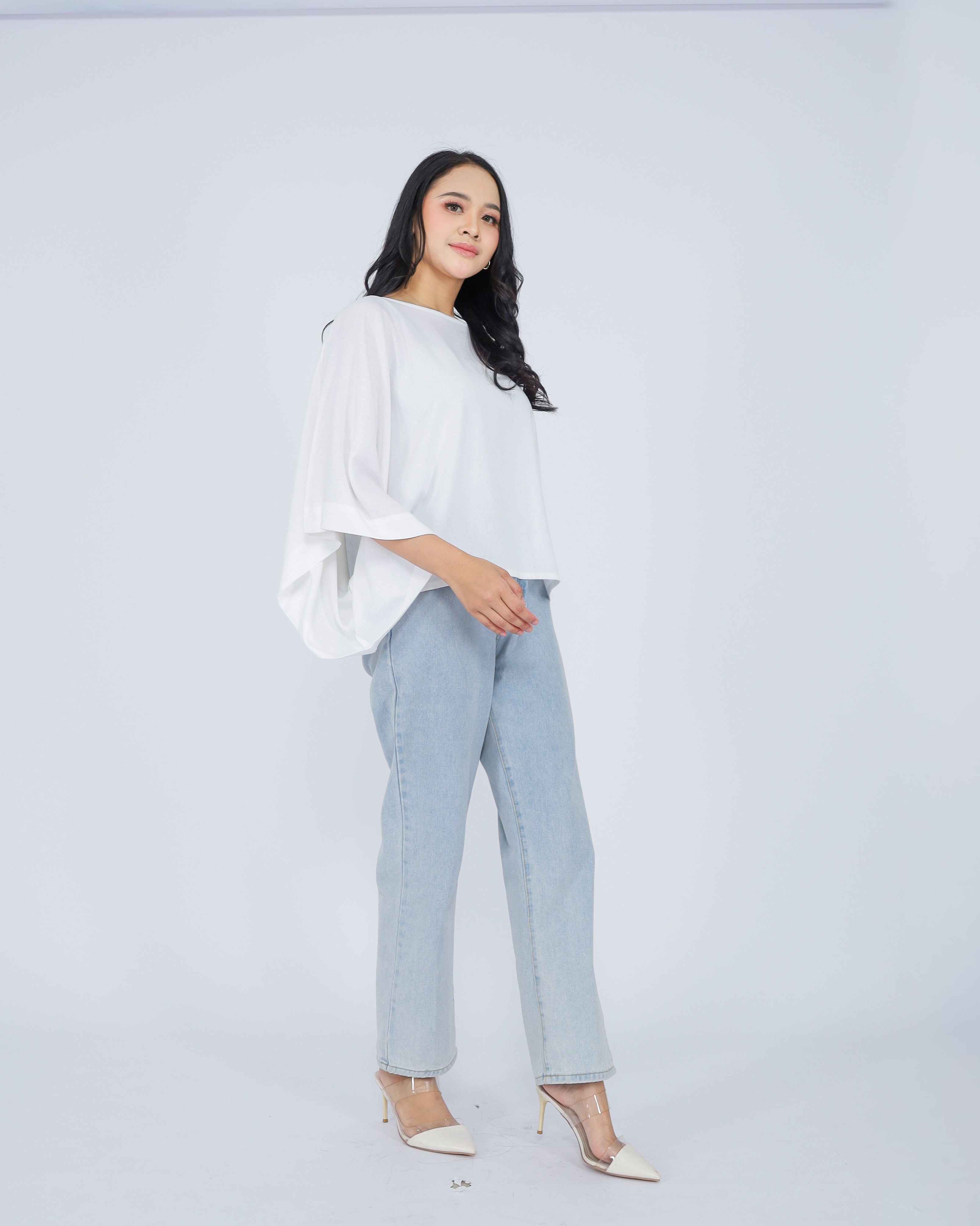 Alexa Linen Blend Top