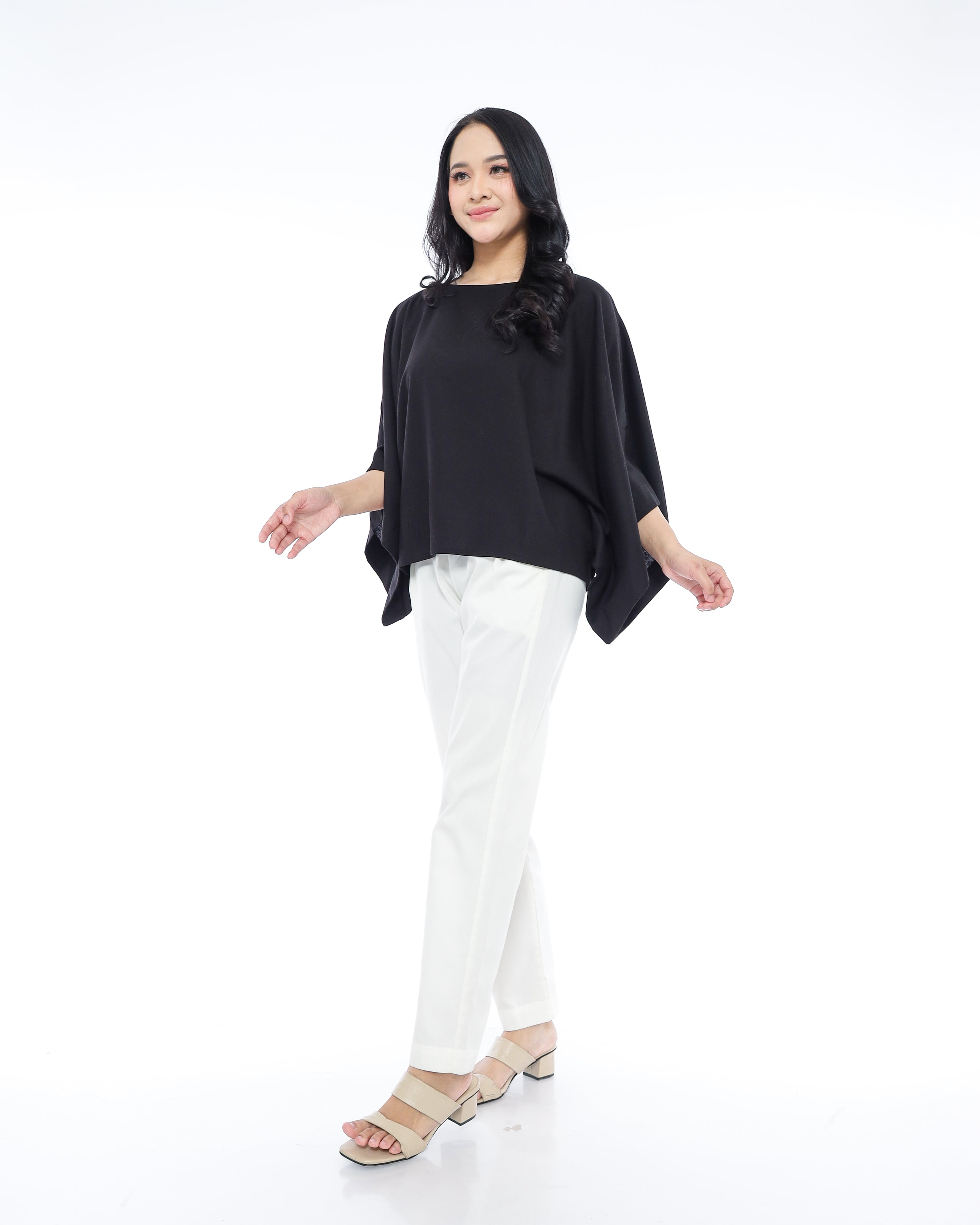 Alexa Linen Blend Top