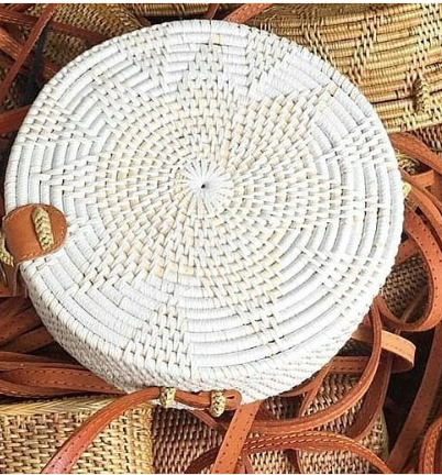 Circle Shape Handwoven  Rattan Bag,Rattan Hand Made Bag Circle Shape Stylish Women, Shoulder Bag for Beach And Daily Parties